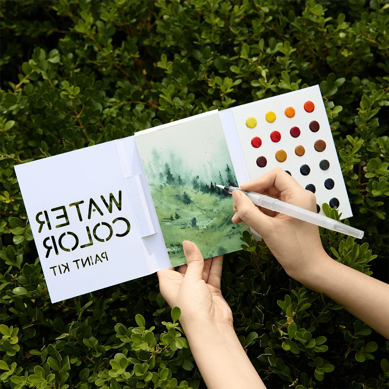 MEEDEN Portable Watercolor Paint Kit – 24 Colors - Image 6